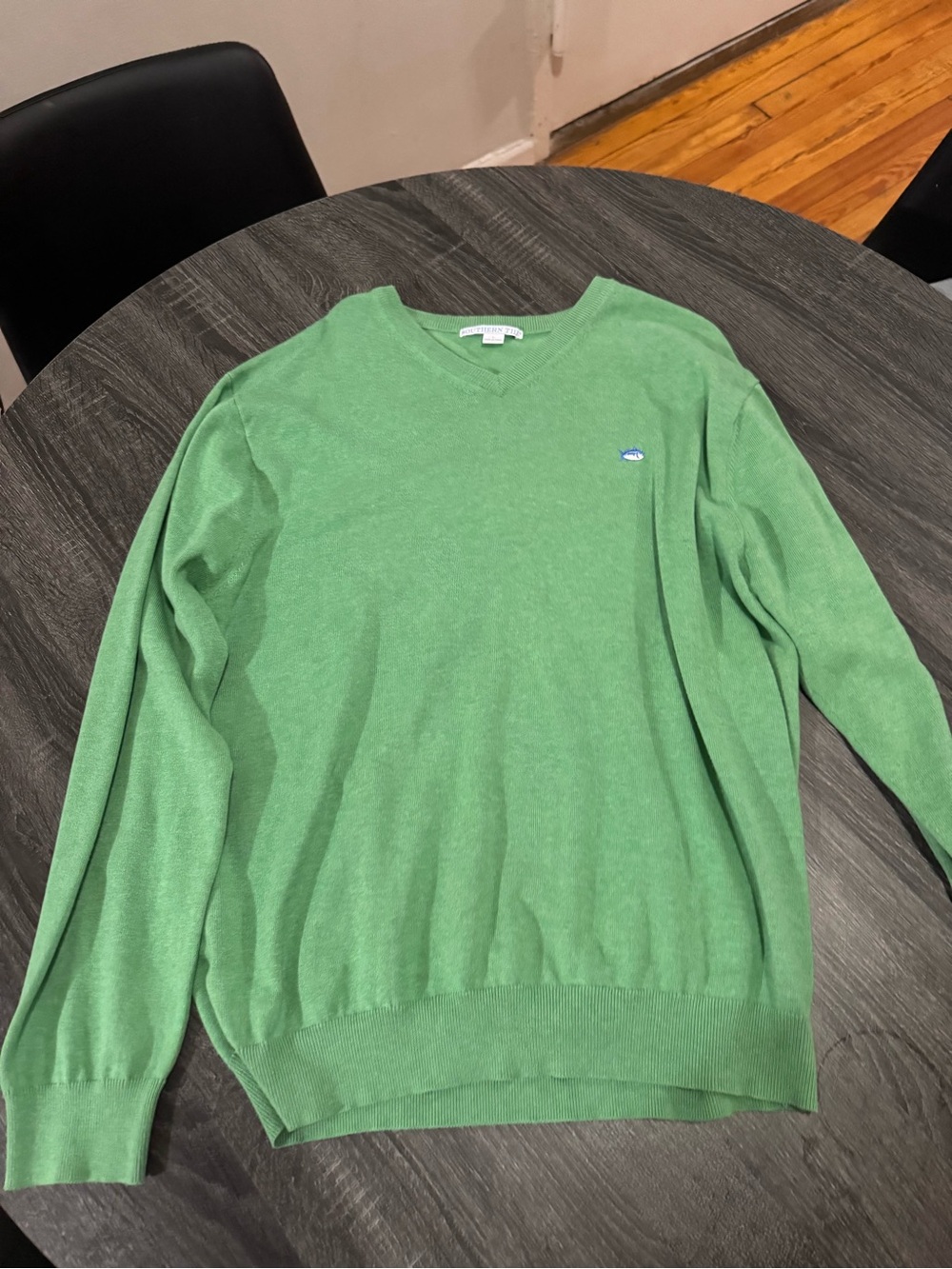 Southern Tide Men's Green V-Neck Sweater
